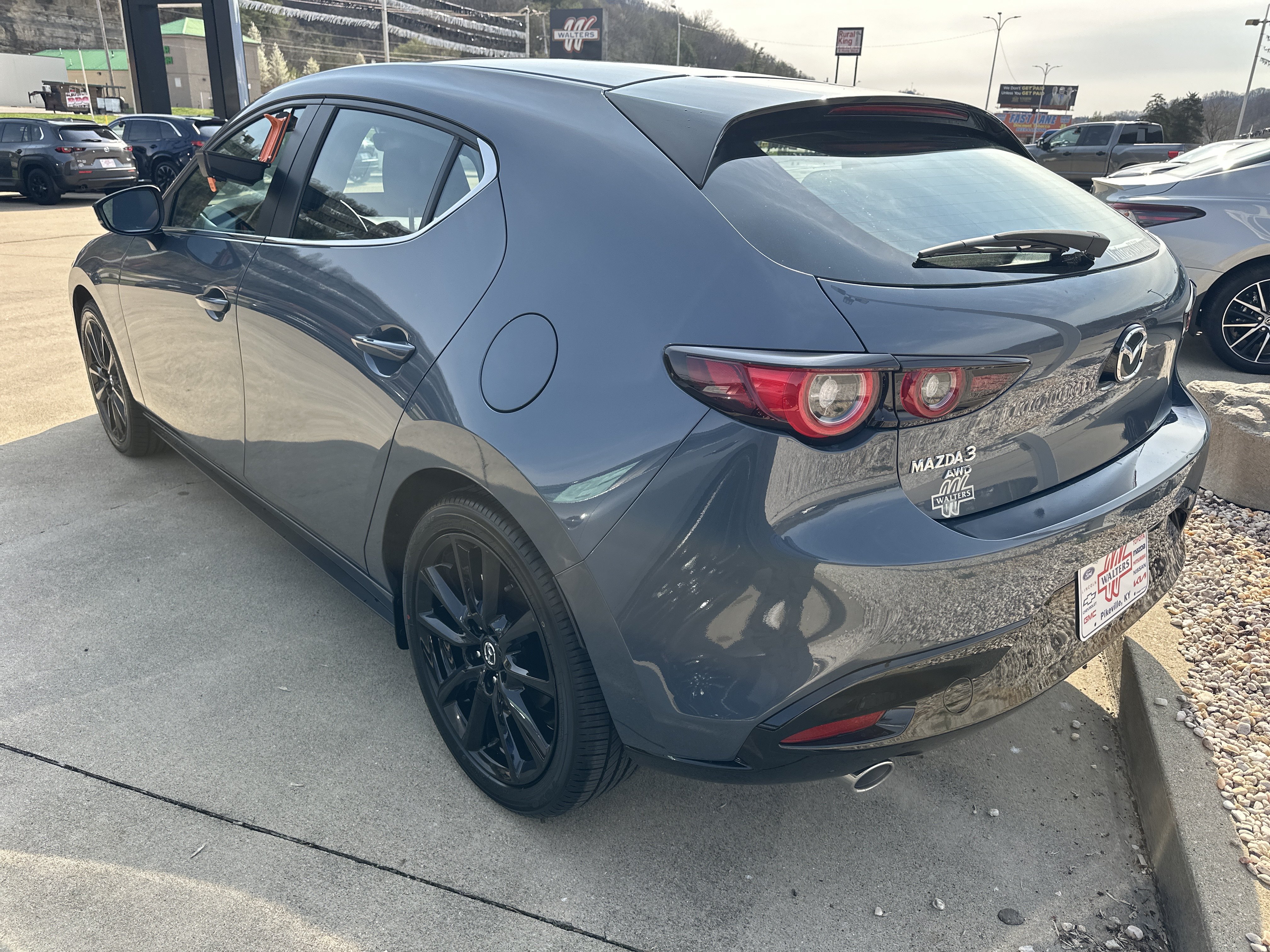 New 2026 MAZDA MAZDA3 Carbon AWD/4WD image 4