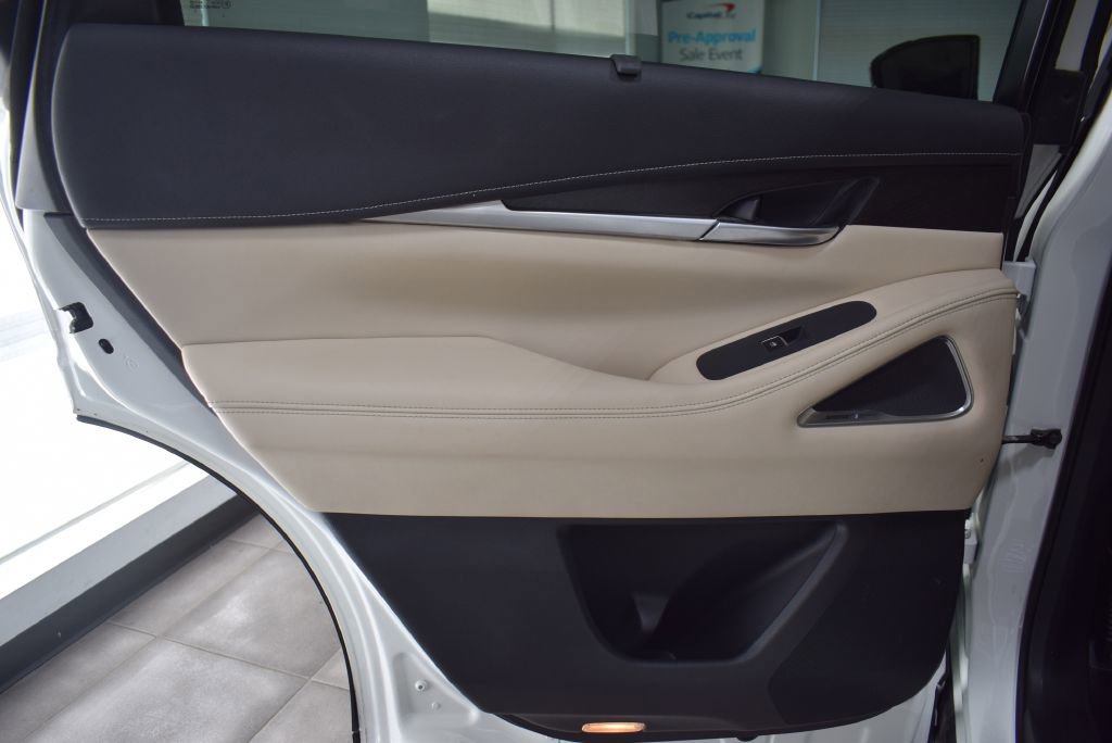 Used 2022 INFINITI QX60 Sensory w/ Vision Package image 12