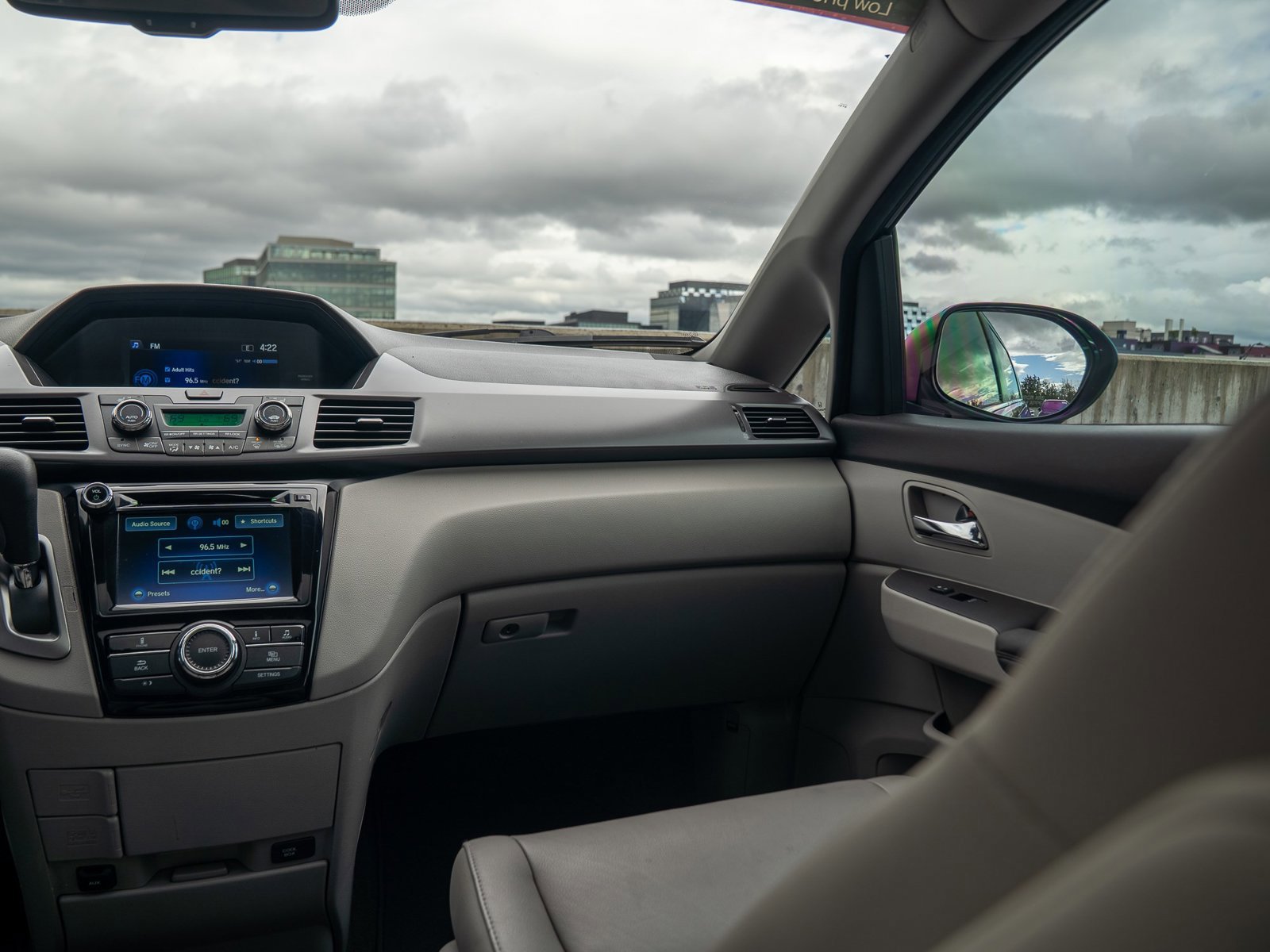 Used 2014 Honda Odyssey EX-L image 22