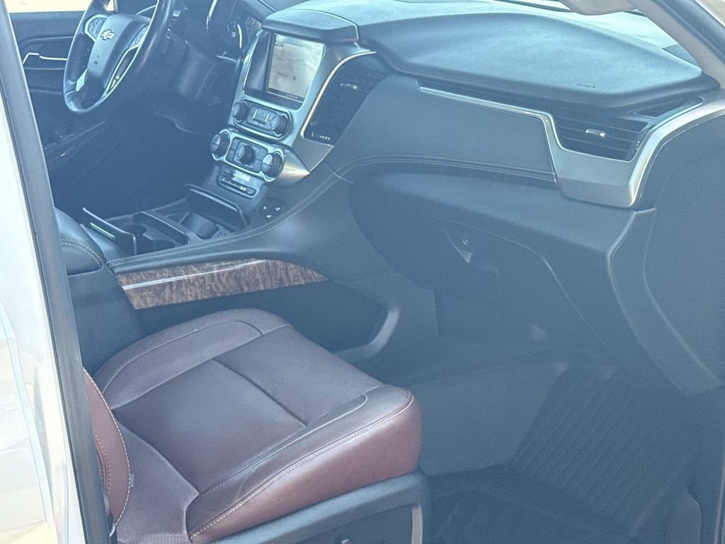Certified 2020 Chevrolet Suburban Premier w/ Premier Plus Edition image 19