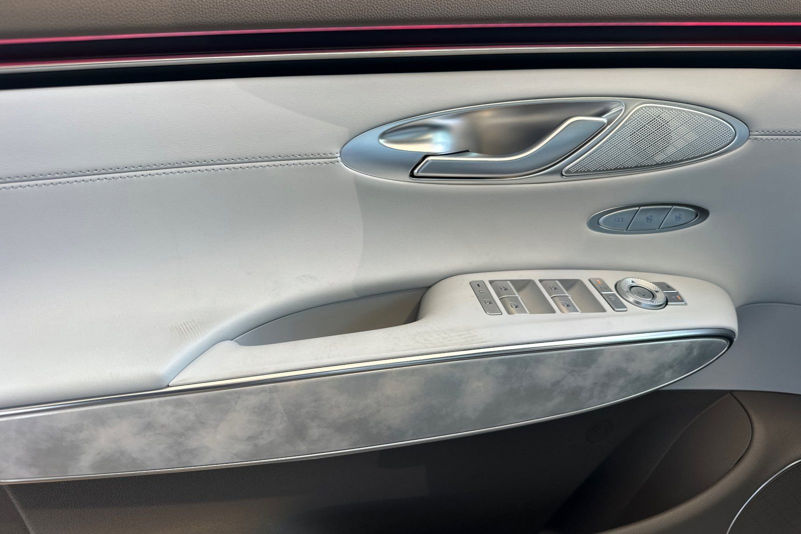 New 2026 Genesis Electrified GV70 Advanced image 12