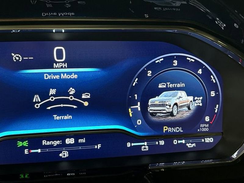 Used 2025 Chevrolet Silverado 1500 LT image 44