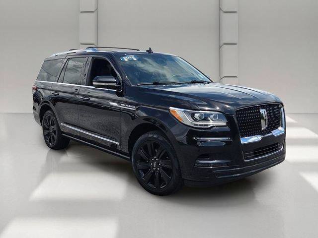 Used 2022 Lincoln Navigator Reserve RWD image 7