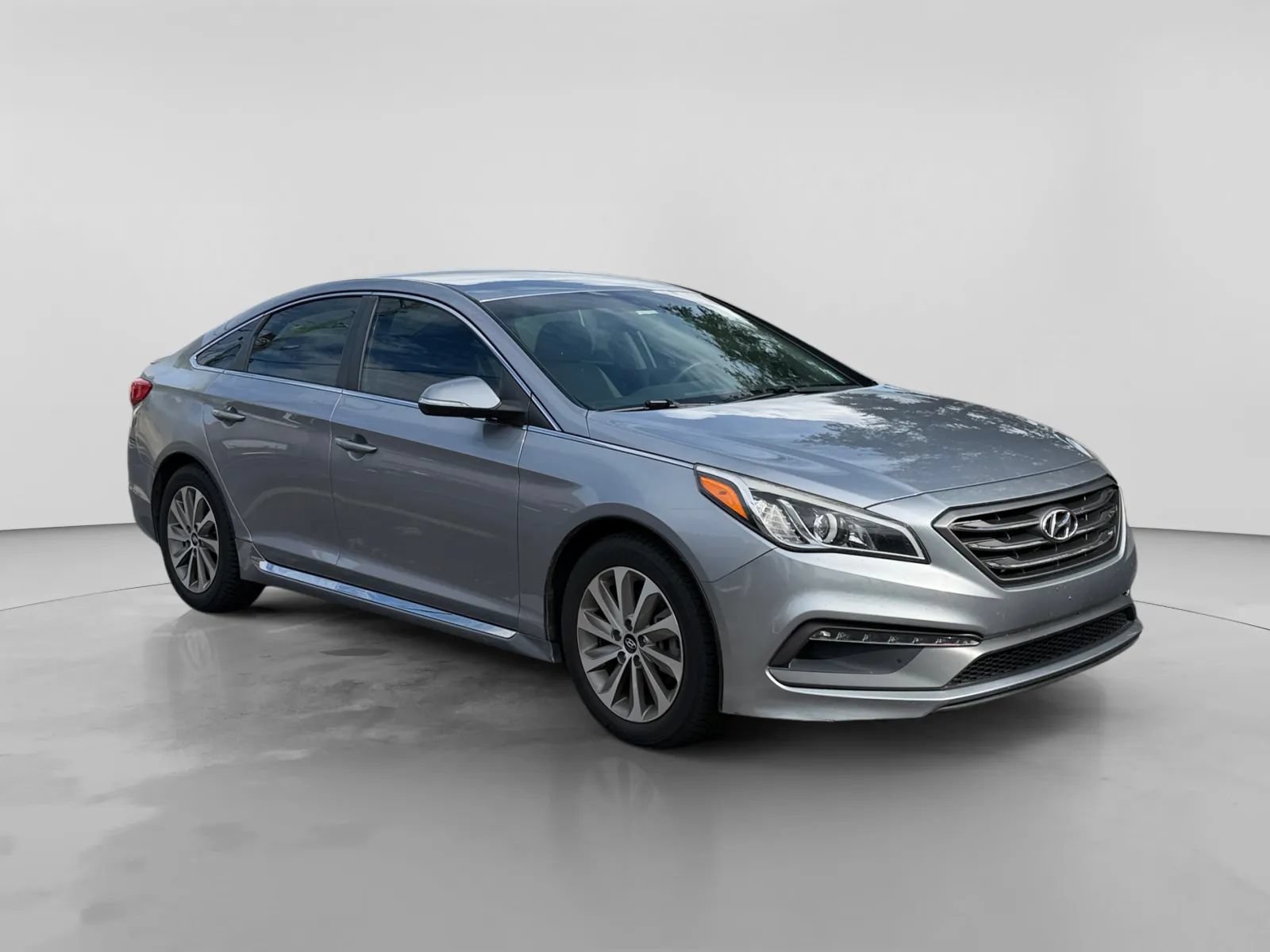 Used 2015 Hyundai Sonata Sport FWD image 7