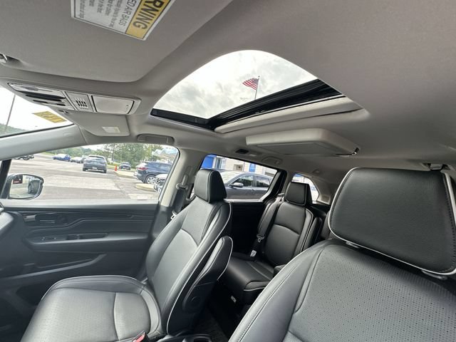 Used 2026 Honda Odyssey Elite image 18