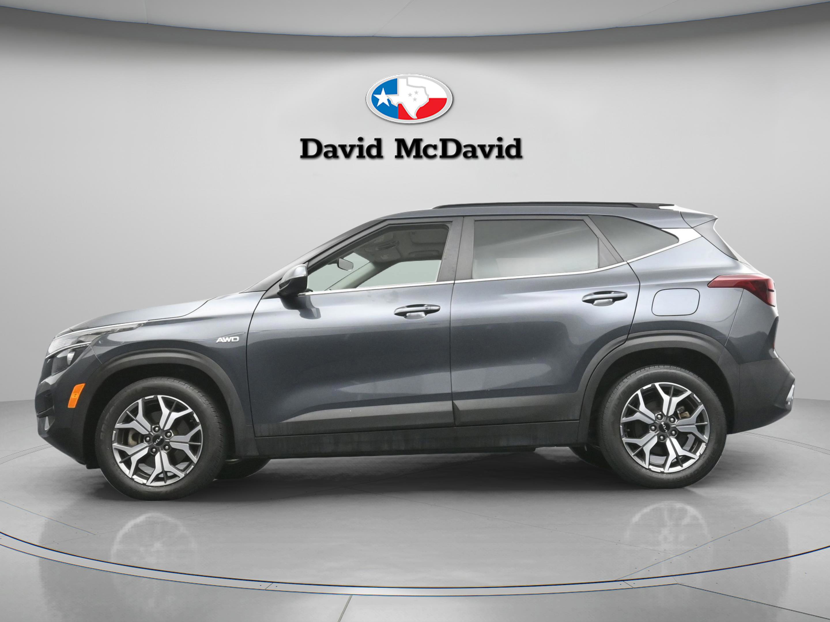 Used 2022 Kia Seltos EX image 6