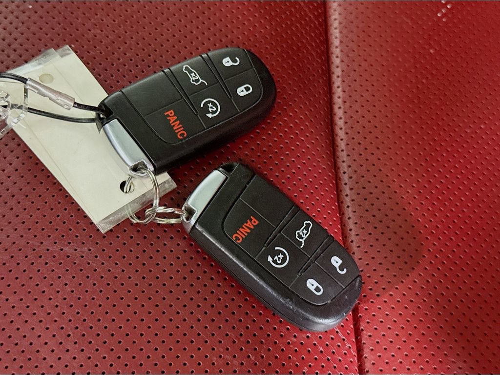 Used 2022 Dodge Durango R/T RWD image 37
