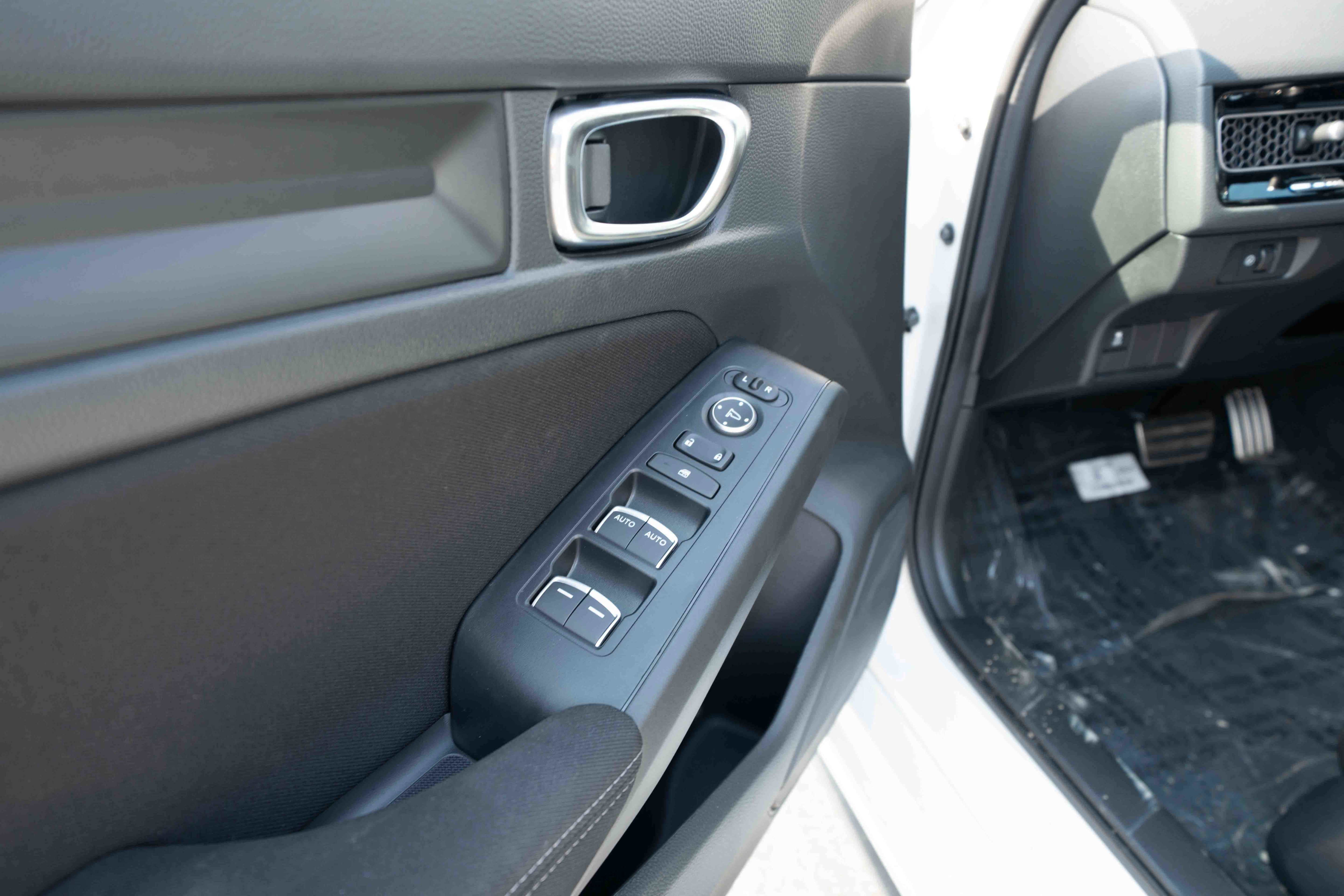 New 2025 Honda Civic Sport image 7