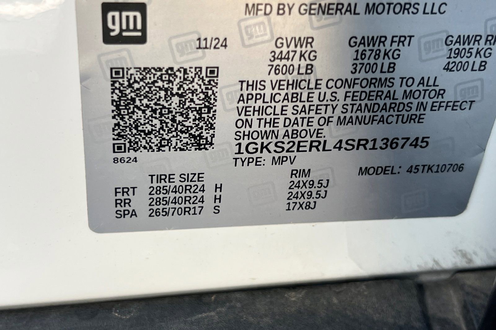 Used 2025 GMC Yukon Denali Ultimate AWD/4WD image 55