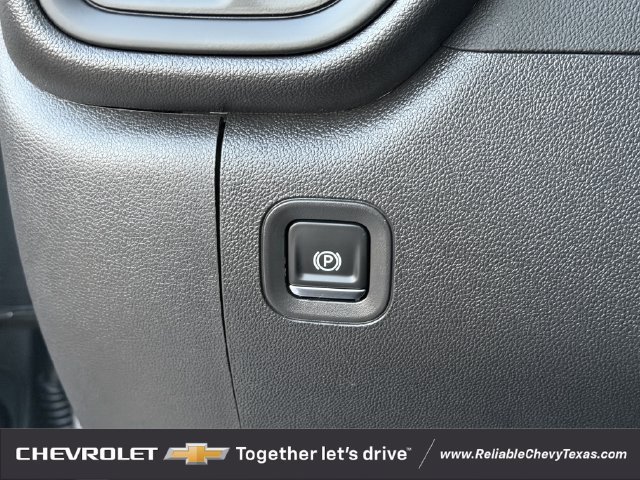 Used 2026 Chevrolet Silverado 1500 Custom RWD image 27