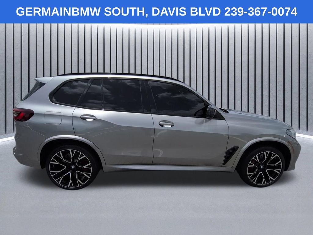 Used 2022 BMW X5 M w/ Competition Package 2 AWD/4WD image 4