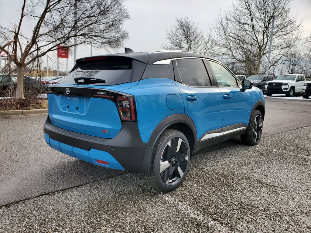 New 2026 Nissan Kicks SR w/ SR Premium Package FWD image 4