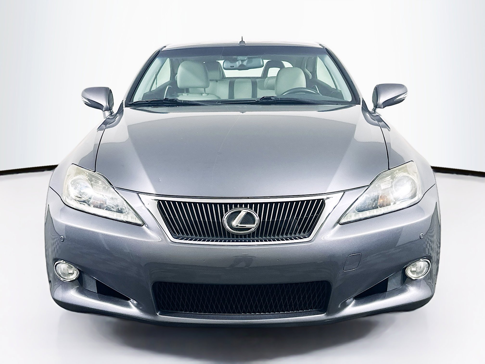 Used 2012 Lexus IS 250C image 2