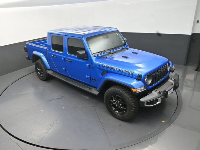 Used 2025 Jeep Gladiator Sport AWD/4WD image 12