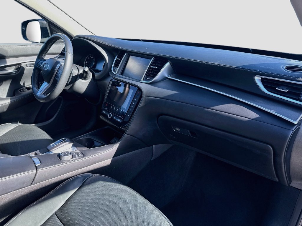 Certified 2023 INFINITI QX50 Luxe AWD/4WD image 31