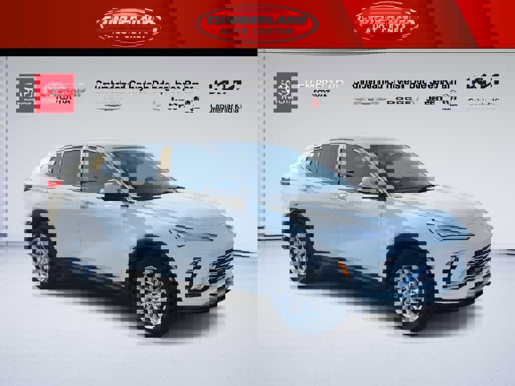 Used 2024 Buick Envista Preferred w/ Convenience I Package image 2