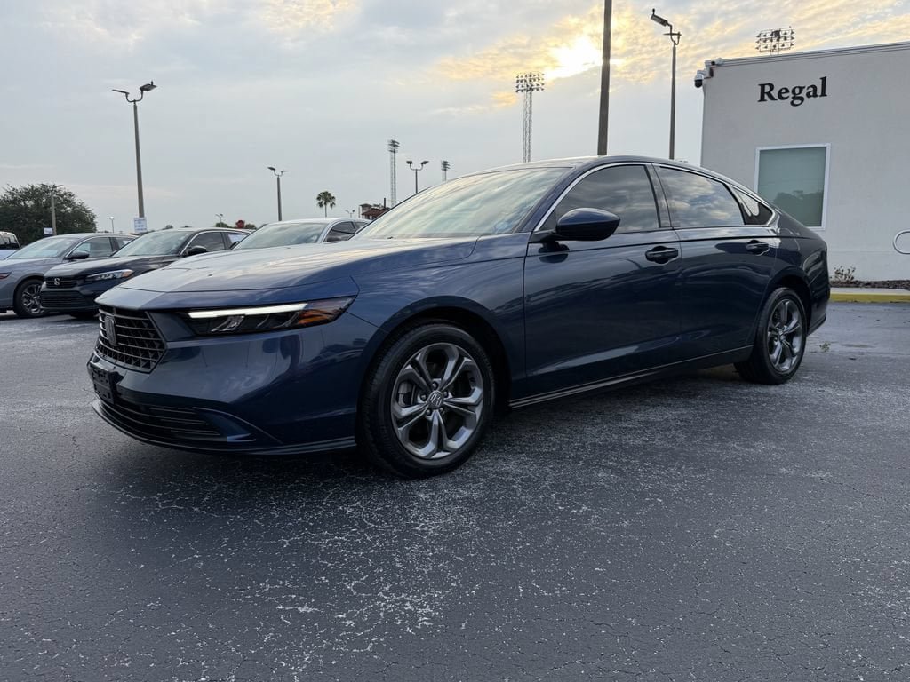 Used 2024 Honda Accord EX image 10