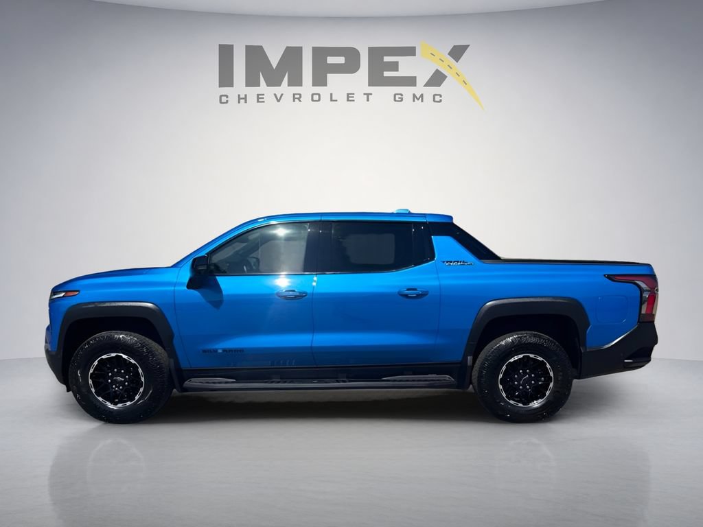 Used 2026 Chevrolet Silverado EV Trail Boss AWD/4WD image 2