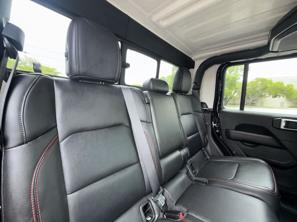 Used 2023 Jeep Gladiator Rubicon w/ Dual Top Group AWD/4WD image 26