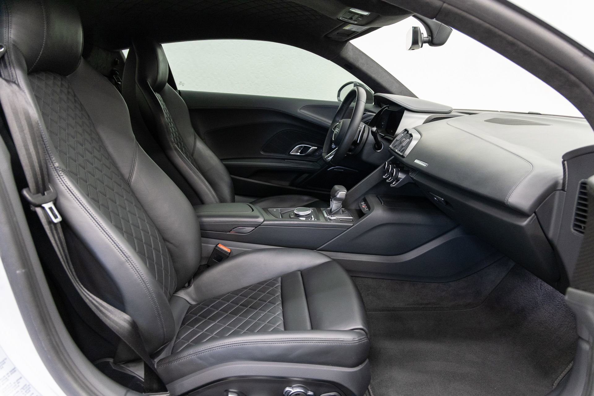 Used 2017 Audi R8 V10 plus AWD/4WD image 12