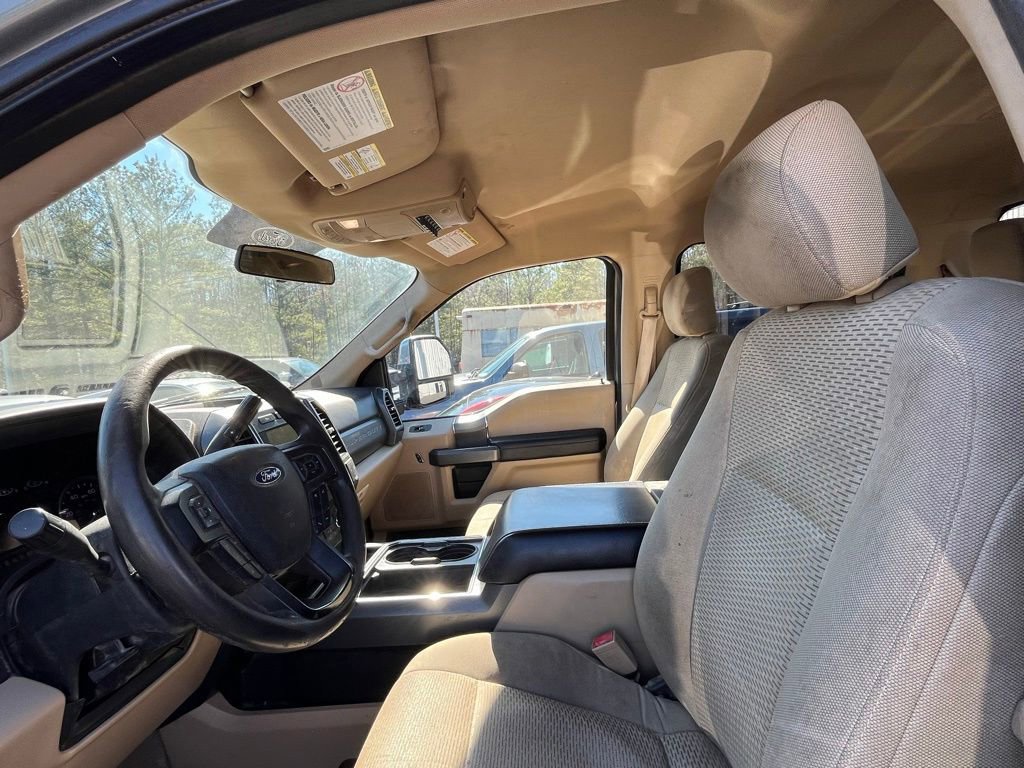 Used 2019 Ford F250 XLT w/ XLT Premium Package image 8