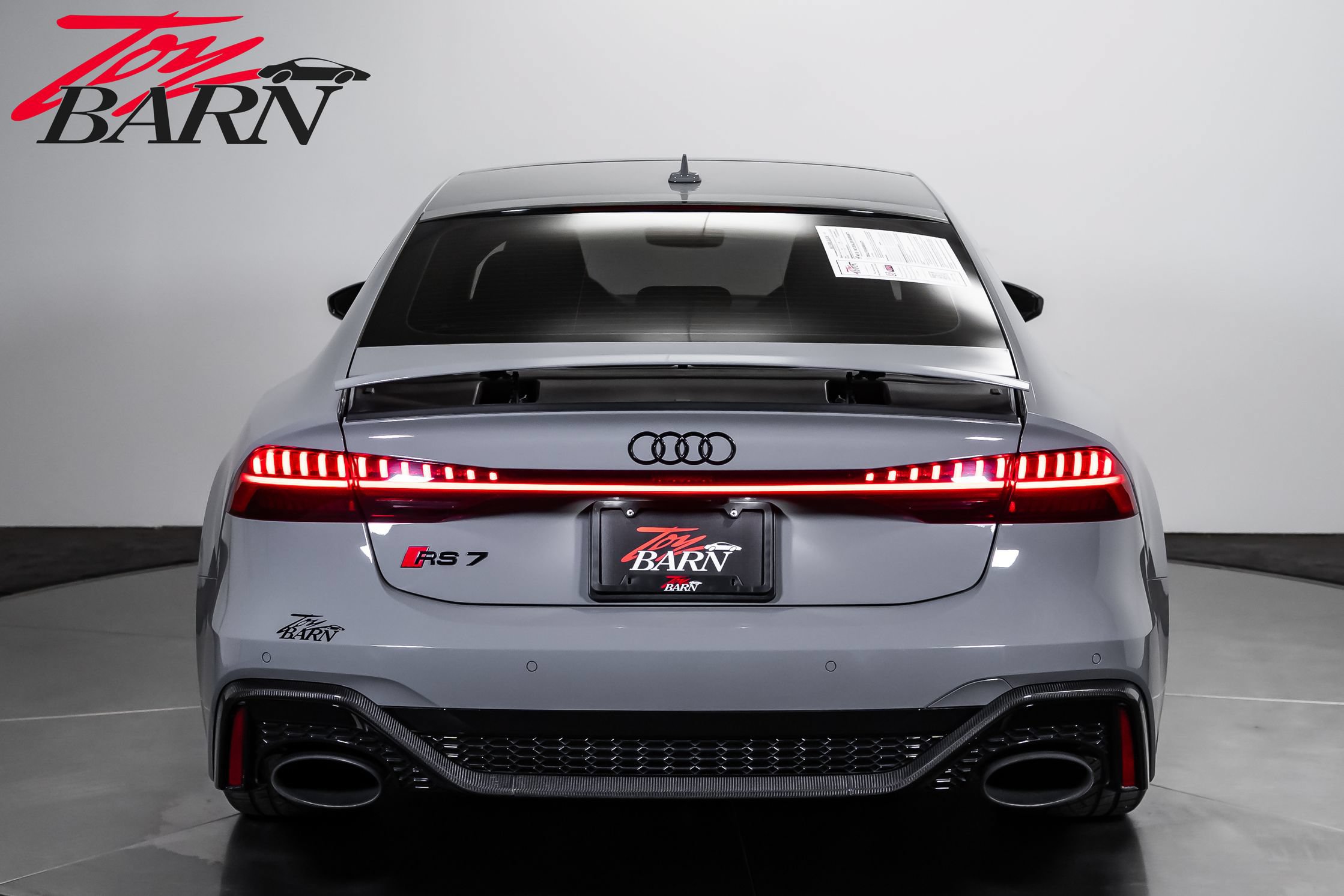Used 2021 Audi RS 7 Sportback w/ Carbon Optic Package AWD/4WD image 4