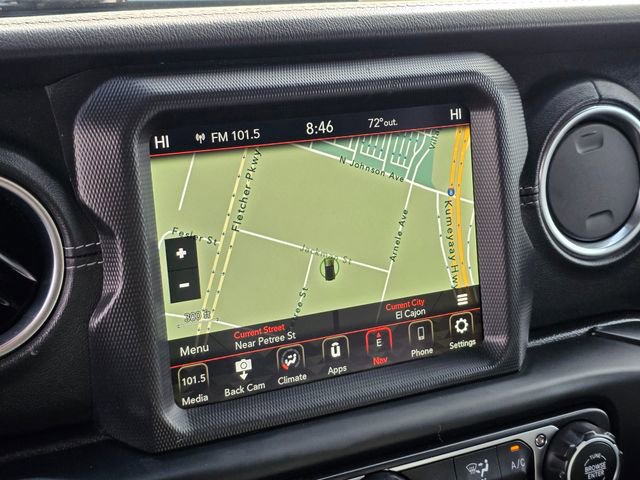 Used 2019 Jeep Wrangler Unlimited Sahara AWD/4WD image 31