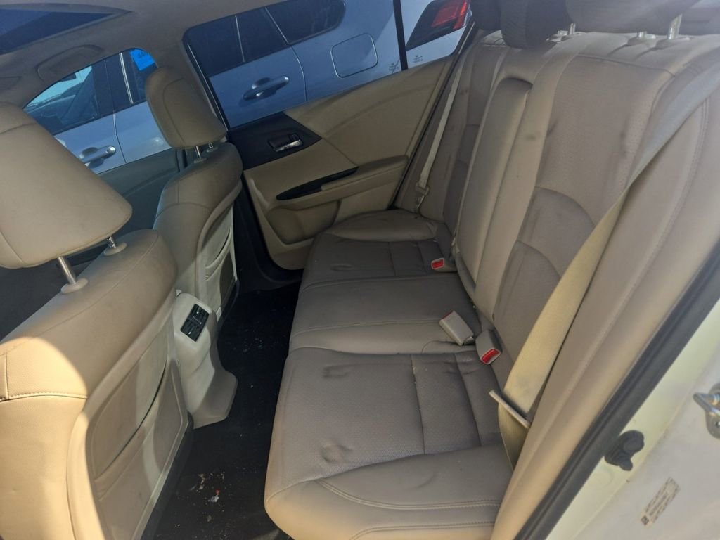 Used 2014 Honda Accord Touring image 8