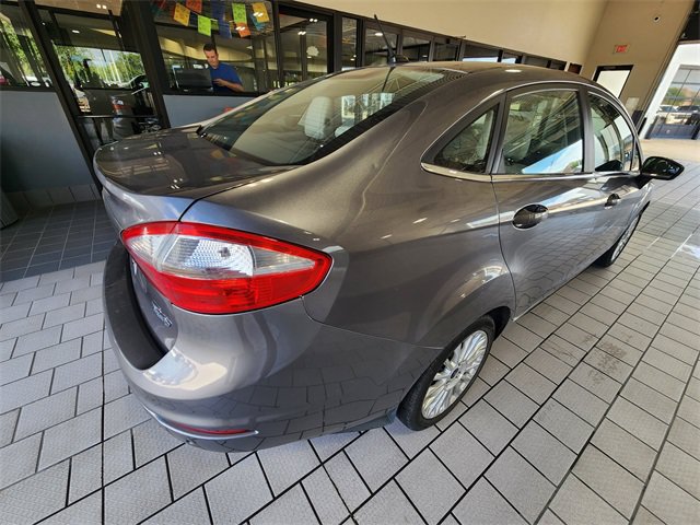 Used 2014 Ford Fiesta Titanium FWD image 4