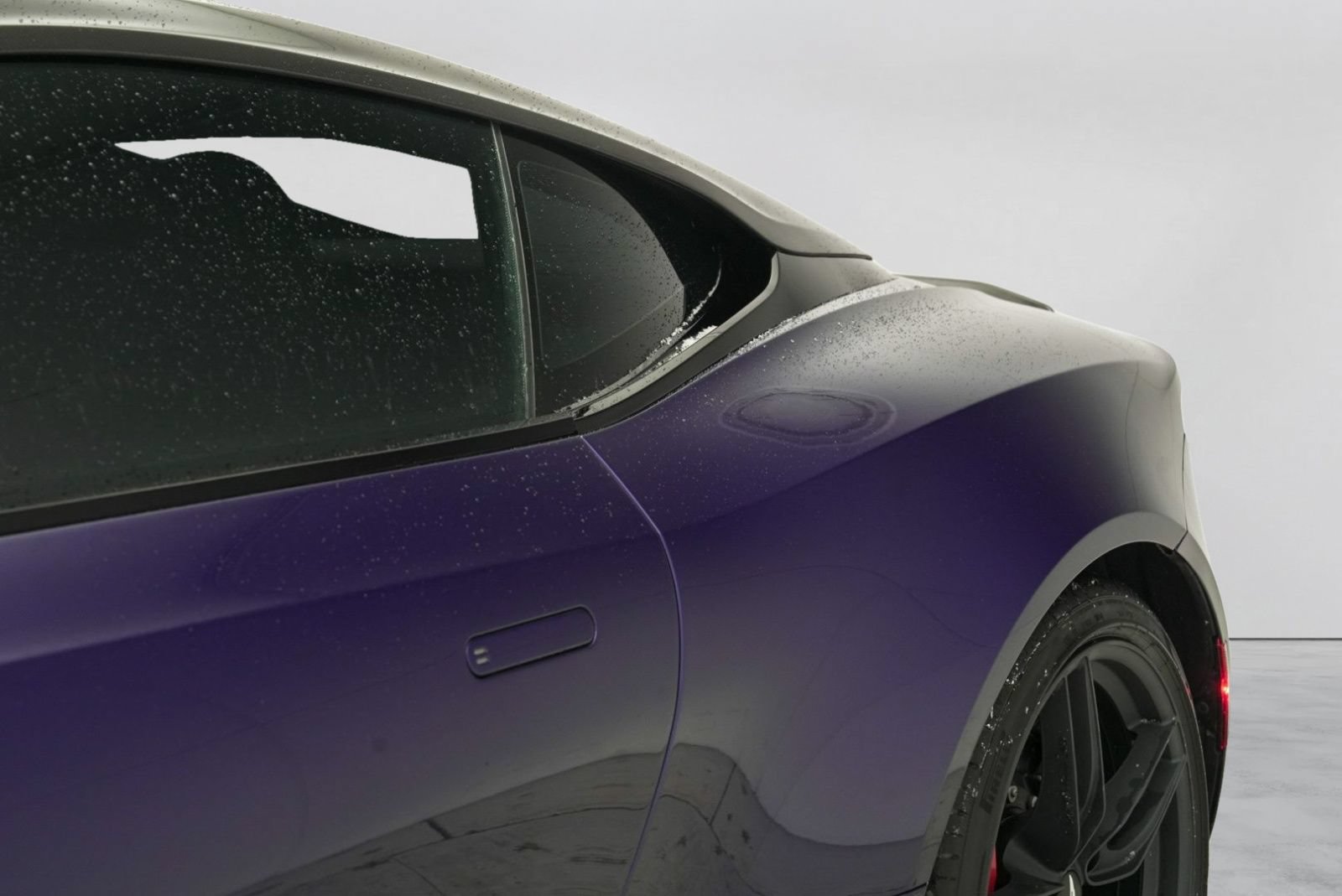 Used 2023 Aston Martin DBS Coupe RWD image 42