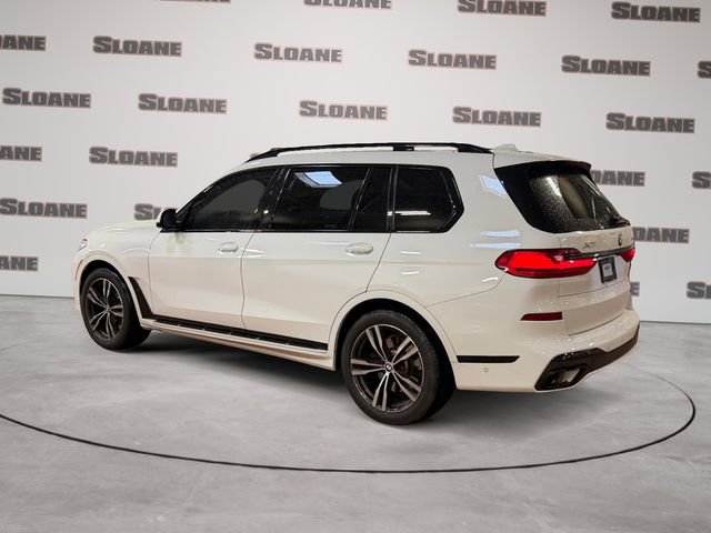 Used 2022 BMW X7 xDrive40i w/ M Sport Package AWD/4WD image 3