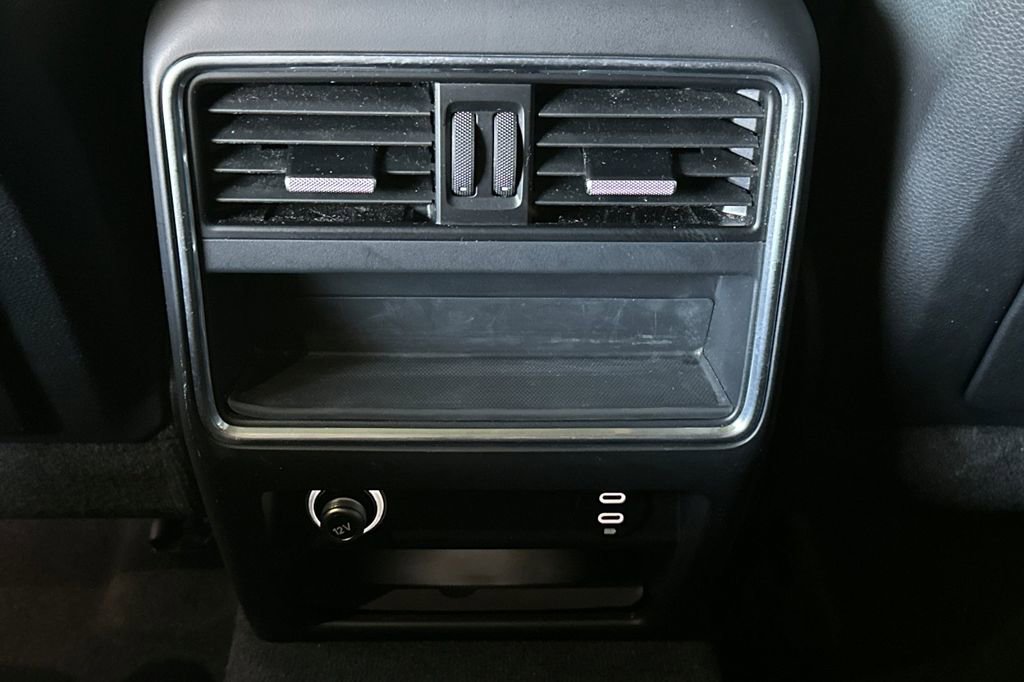 Used 2023 Porsche Cayenne image 15