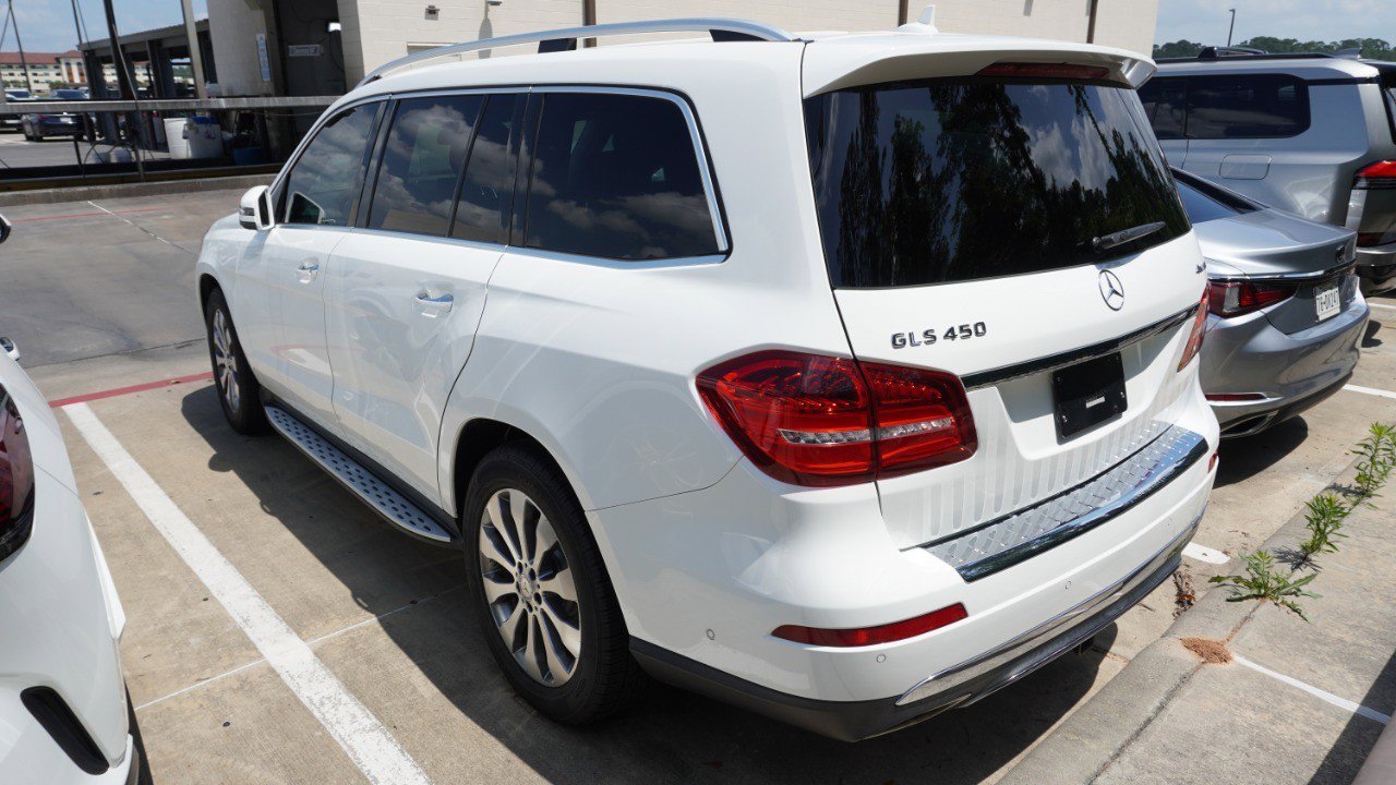 Used 2017 Mercedes-Benz GLS 450 4MATIC image 8