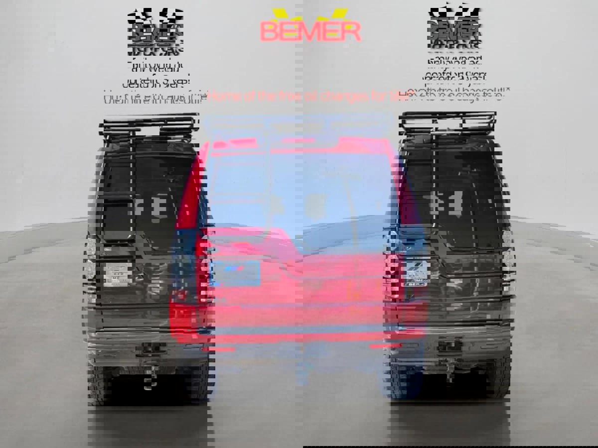 Used 2015 Land Rover LR4 HSE image 4