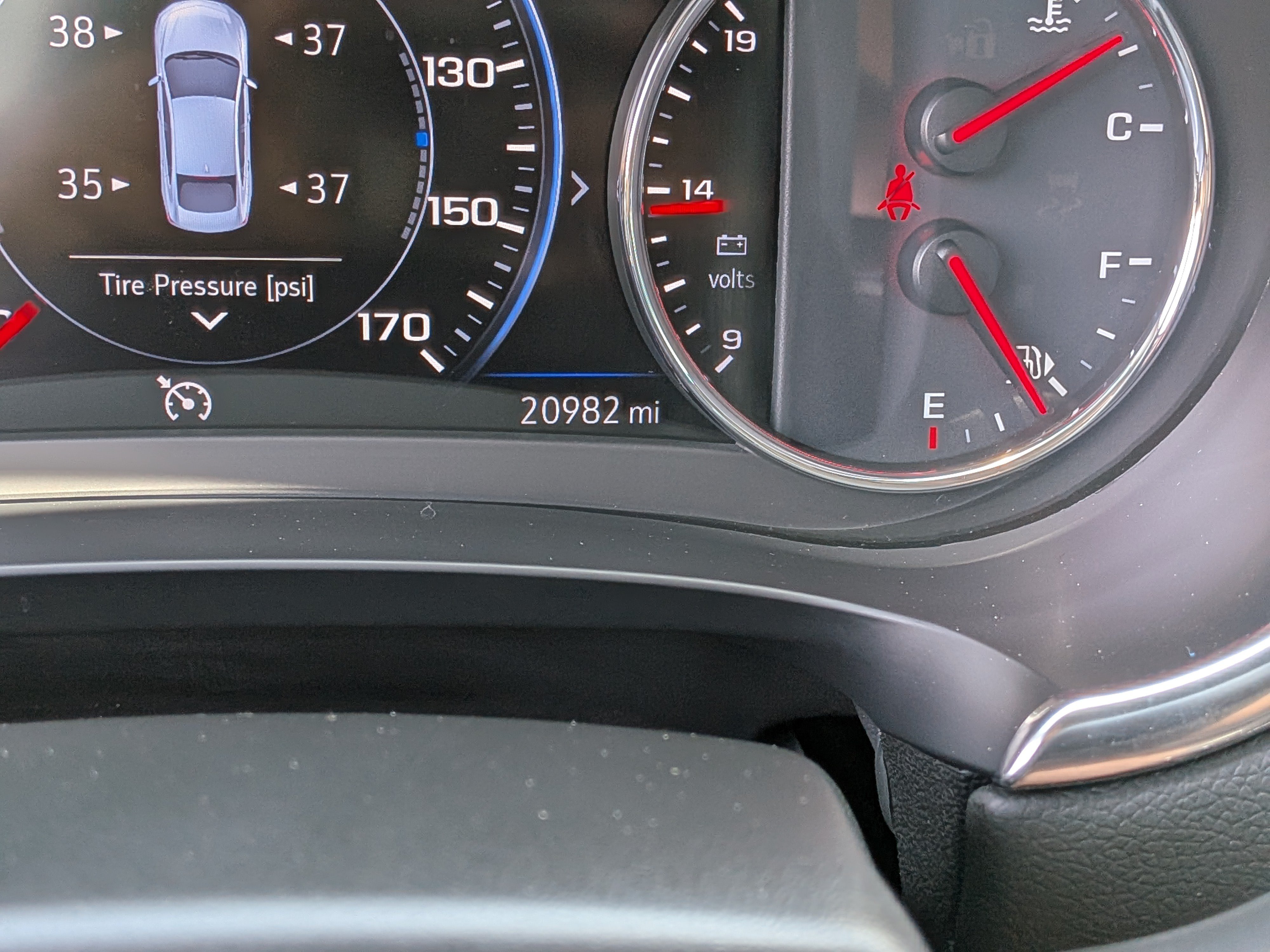 Used 2021 Chevrolet Malibu Premier FWD image 28