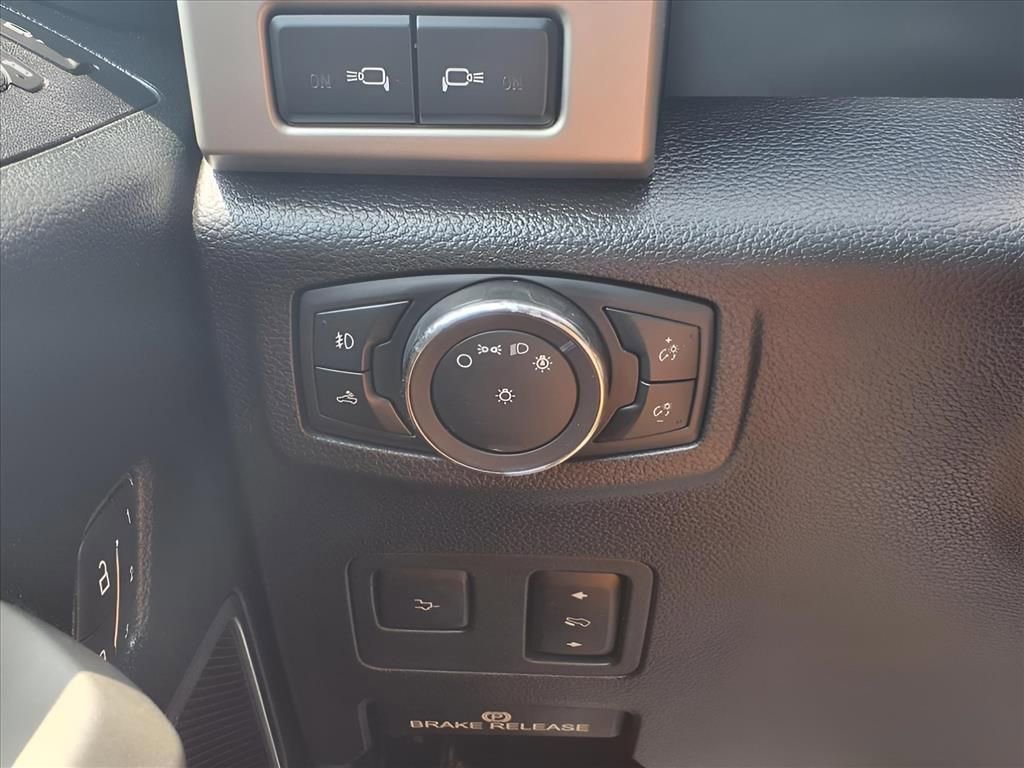 Used 2019 Ford F450 Lariat w/ Lariat Ultimate Package image 18