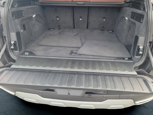 Used 2023 BMW X5 xDrive40i w/ Luxury Seating Package image 17