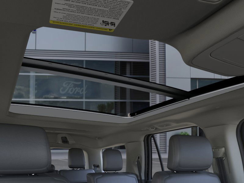 New 2025 Ford Expedition Active image 22