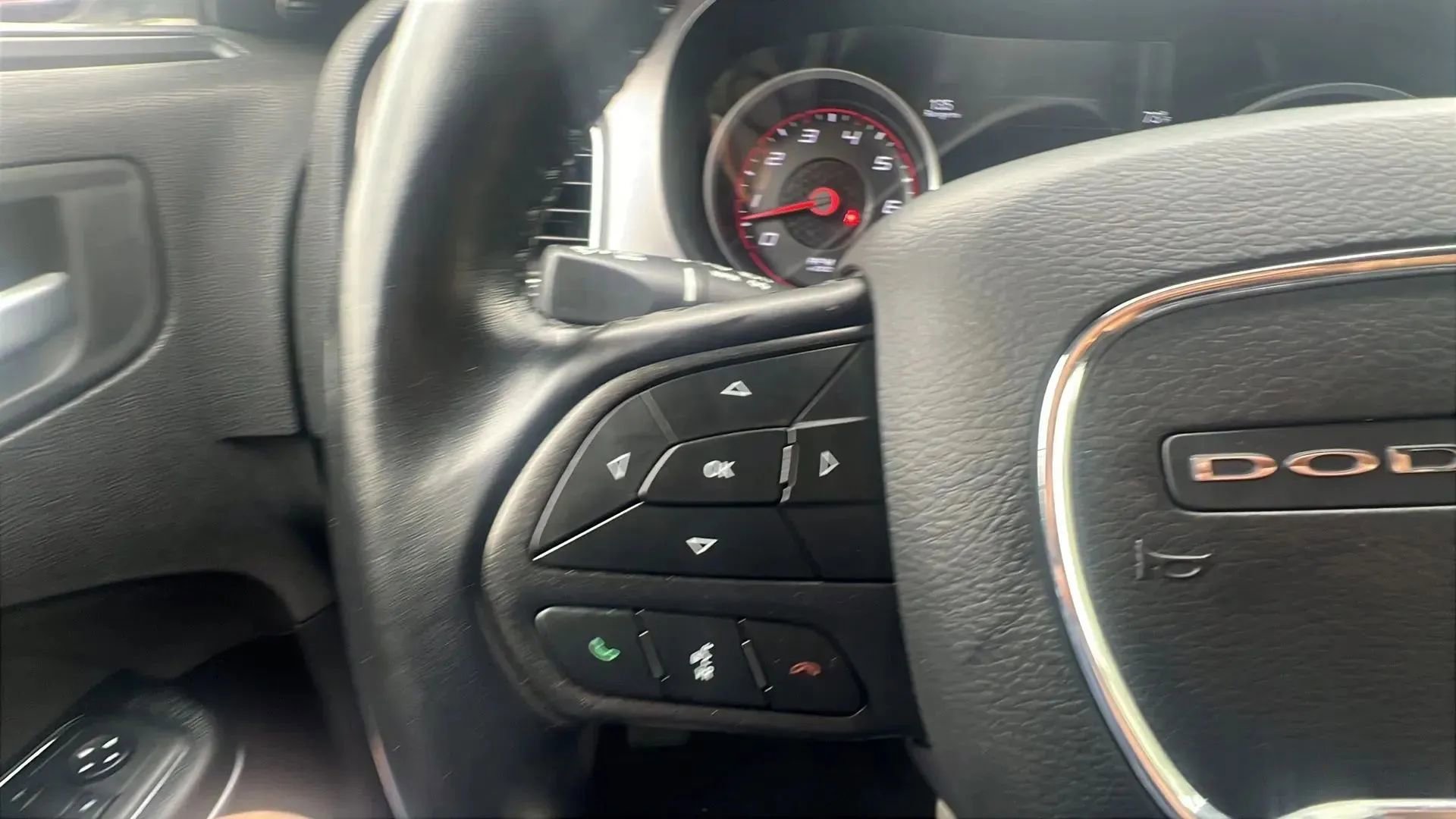 Used 2023 Dodge Charger SXT RWD image 14