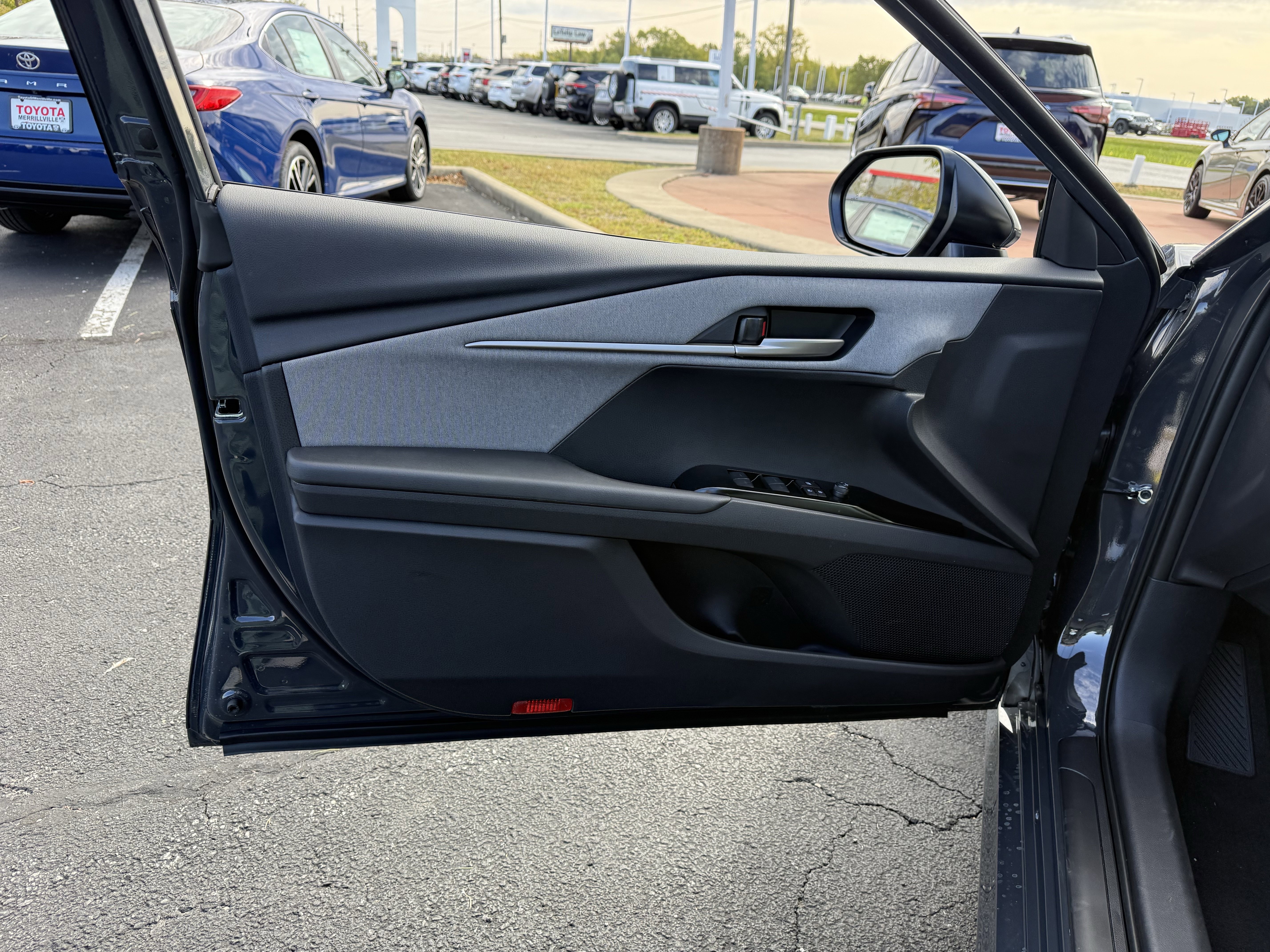 New 2026 Toyota Camry LE w/ Convenience Package image 12