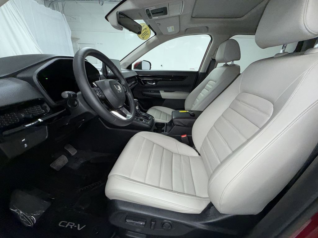 Used 2024 Honda CR-V EX-L image 3