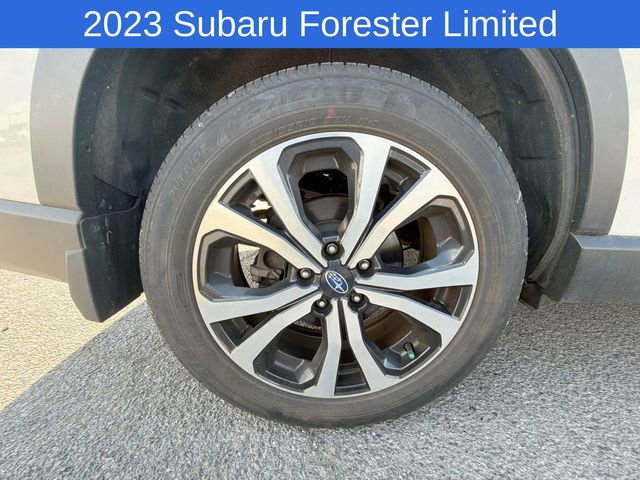 Used 2023 Subaru Forester Limited AWD/4WD image 18