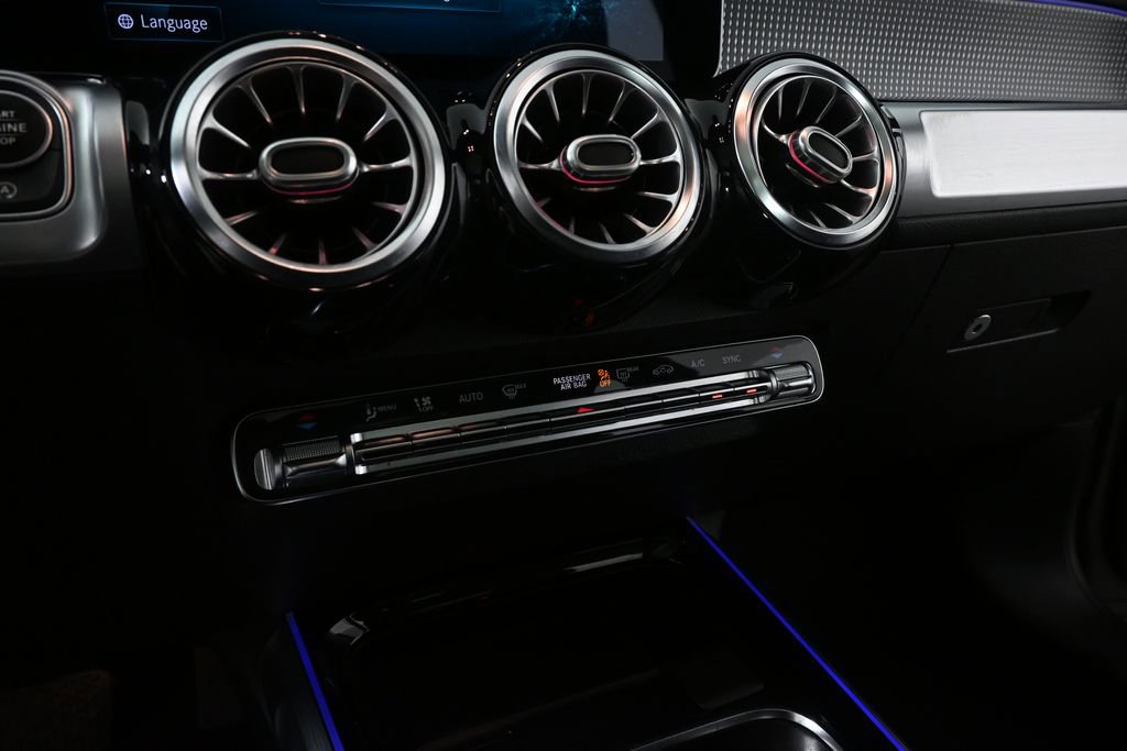 Certified 2021 Mercedes-Benz GLB 250 image 14