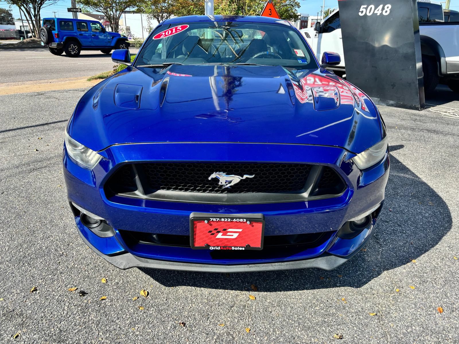 Used 2015 Ford Mustang GT RWD image 8