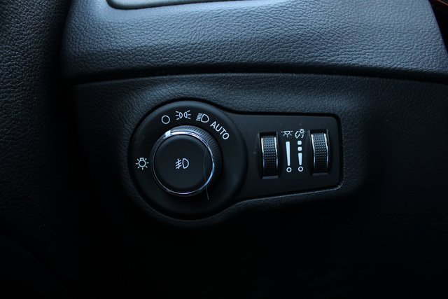 Used 2019 Jeep Compass Trailhawk image 15