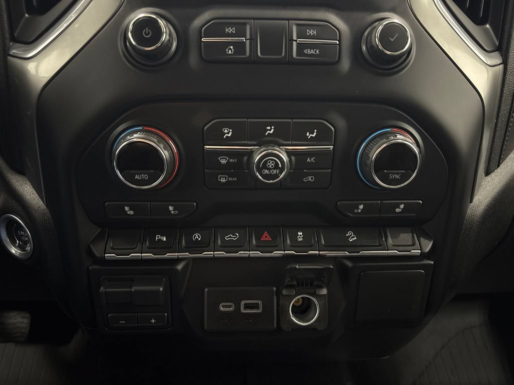 Used 2021 Chevrolet Silverado 1500 LT AWD/4WD image 23