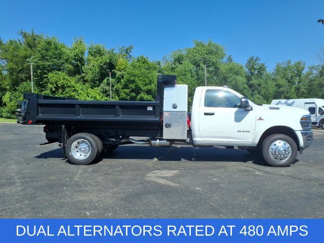 New 2026 RAM 5500 4x4 Regular Cab image 8