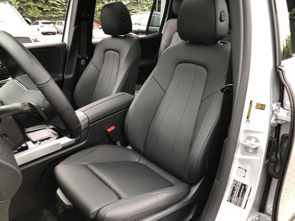 New 2023 Mercedes-Benz EQB 300 4MATIC image 23