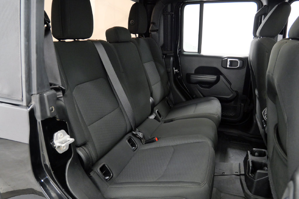 Used 2021 Jeep Gladiator Sport AWD/4WD image 18