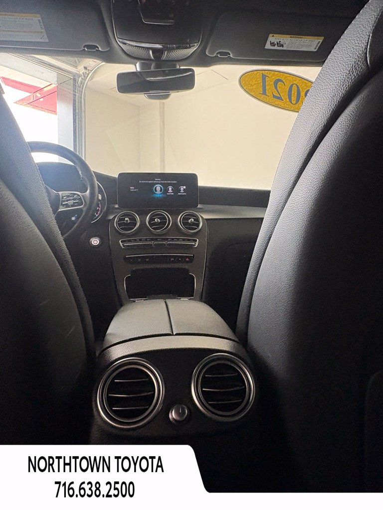 Used 2021 Mercedes-Benz GLC 300 4MATIC image 17